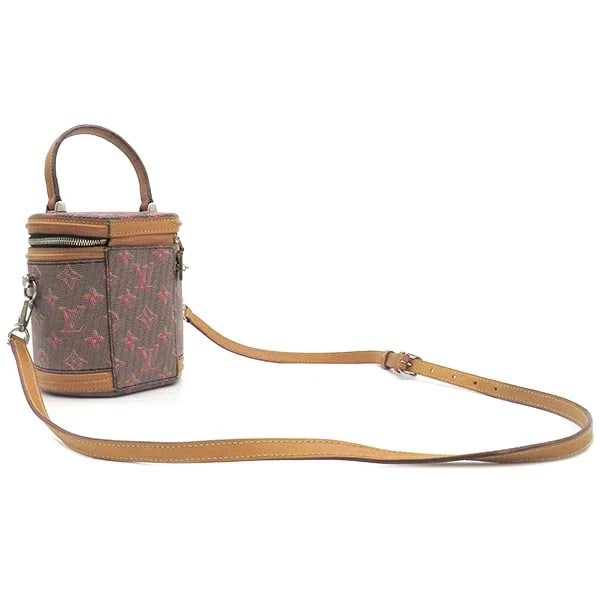 LOUIS VUITTON 2WAY BAG LV POP CANNES MONOGRAM CANVAS: Louis Vuitton 2Way Bag LV Pop Cannes Monogram Canvas Brand: LOUIS VUITTON Type/Style: 2-Way Bag Material: Monogram Canvas, LV Pop Canvas Color: Pink Size: approximately 15 cm (width) x 15 cm (depth) x