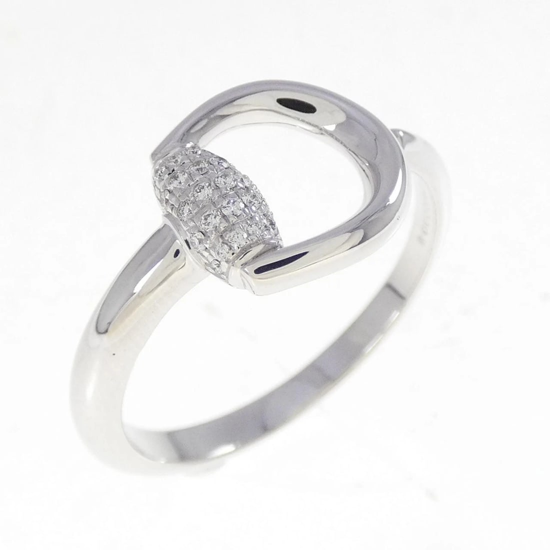 GUCCI HORSEBIT RING: Gucci Horsebit Ring Brand: GUCCI Type/Style: Ring Material: 750 white gold, Main Stone/Creation Natural Color: White Gold Size: US 9(20) Accessories: None Accessories Notice: When purchasi