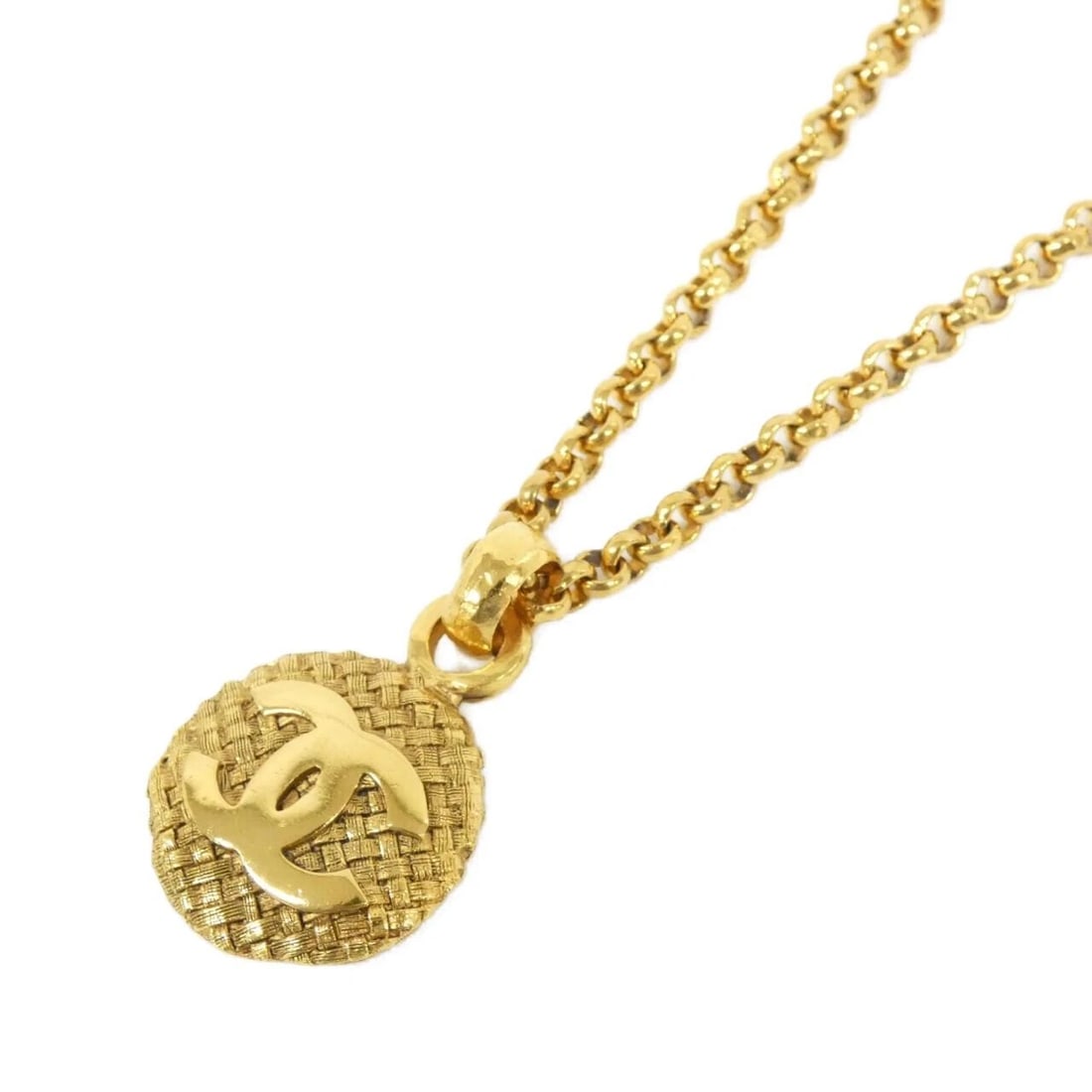 CHANEL NECKLACE: Chanel Necklace Brand: CHANEL Type/Style: Necklace Material: None, Color: GOLD (Gold) Size: Length: 61cm Top Width x Height: 3cm x 4.5cm Accessories: None Accessories Notice: When purchasing