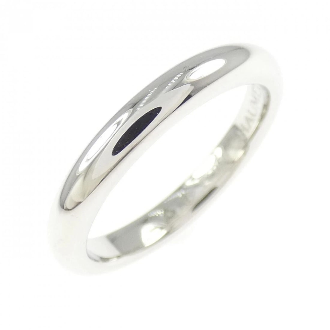 CHAUMET PT950 RING: Chaumet PT950 ring Brand: Chaumet Type/Style: Ring Material: Platinum950, Main Stone/Creation Natural Color: White Size: US 6 1/4 Accessories: None Accessories Notice: When purchasing pre-owned