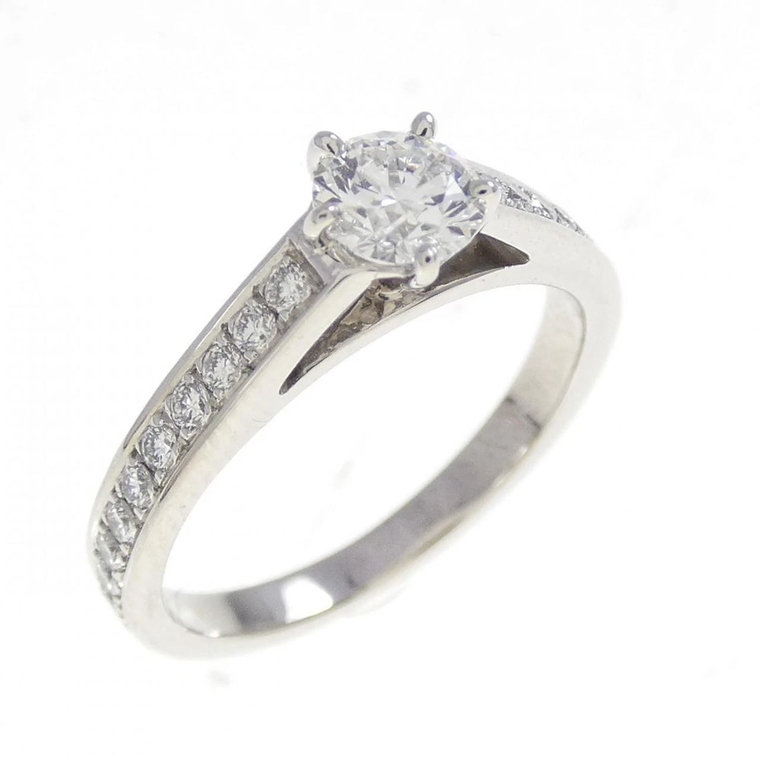 CHAUMET FRISSON RING: Chaumet Frisson Ring Brand: Chaumet Type/Style: Ring Material: Platinum950, Main Stone/Creation Natural Color: White Size: US 4 Accessories: None Accessories Notice: When purchasing pre-owned goods,