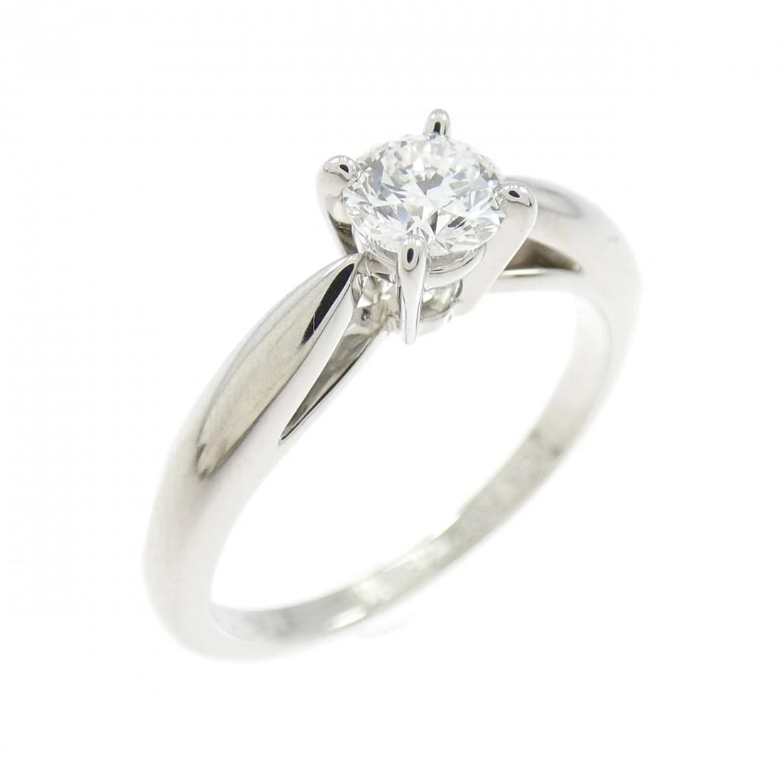 VAN CLEEF & ARPELS BONHEUR RING: Van Cleef & Arpels Bonheur Ring Brand: Van Cleef & Arpels Type/Style: Ring Material: Platinum950, Main Stone/Creation Natural Color: White Size: US 5 Accessories: None Accessories Notice: When