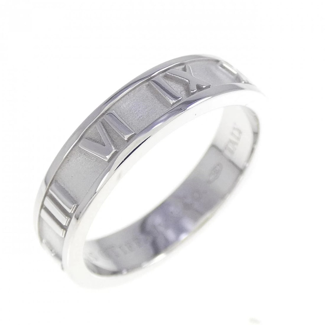 TIFFANY&CO. ATLAS RING: TIFFANY&Co. Atlas Ring Brand: TIFFANY&Co. Type/Style: Ring Material: 750 white gold, Color: White Gold Size: US 5.5 Accessories: None Accessories Notice: When purchasing pre-owned goods, p
