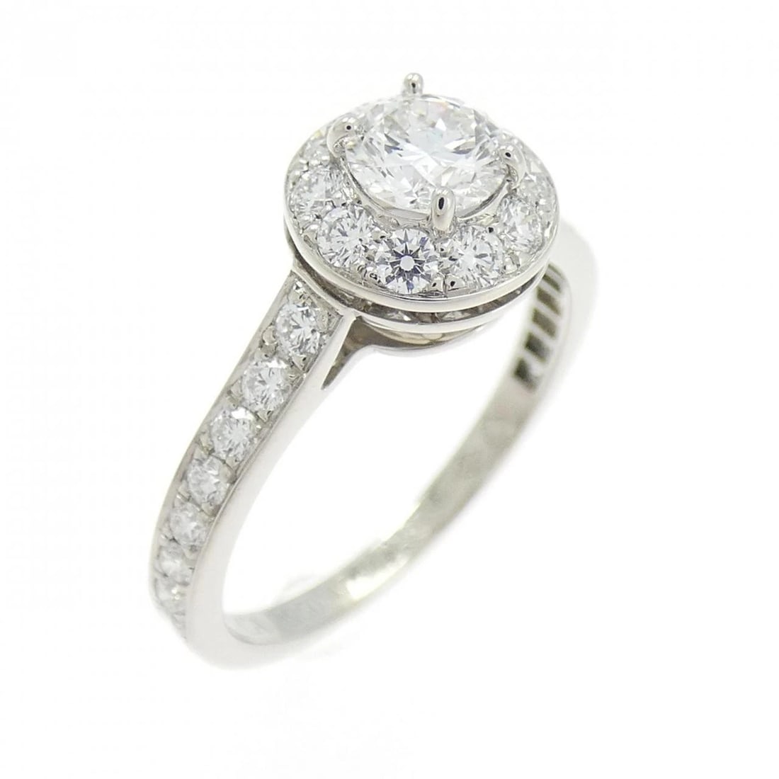 VAN CLEEF & ARPELS ICONE RING: Van Cleef & Arpels Icone Ring Brand: Van Cleef & Arpels Type/Style: Ring Material: Platinum950, Main Stone/Creation Natural Color: Platinum Size: US 4 Accessories: None Accessories Notice: When