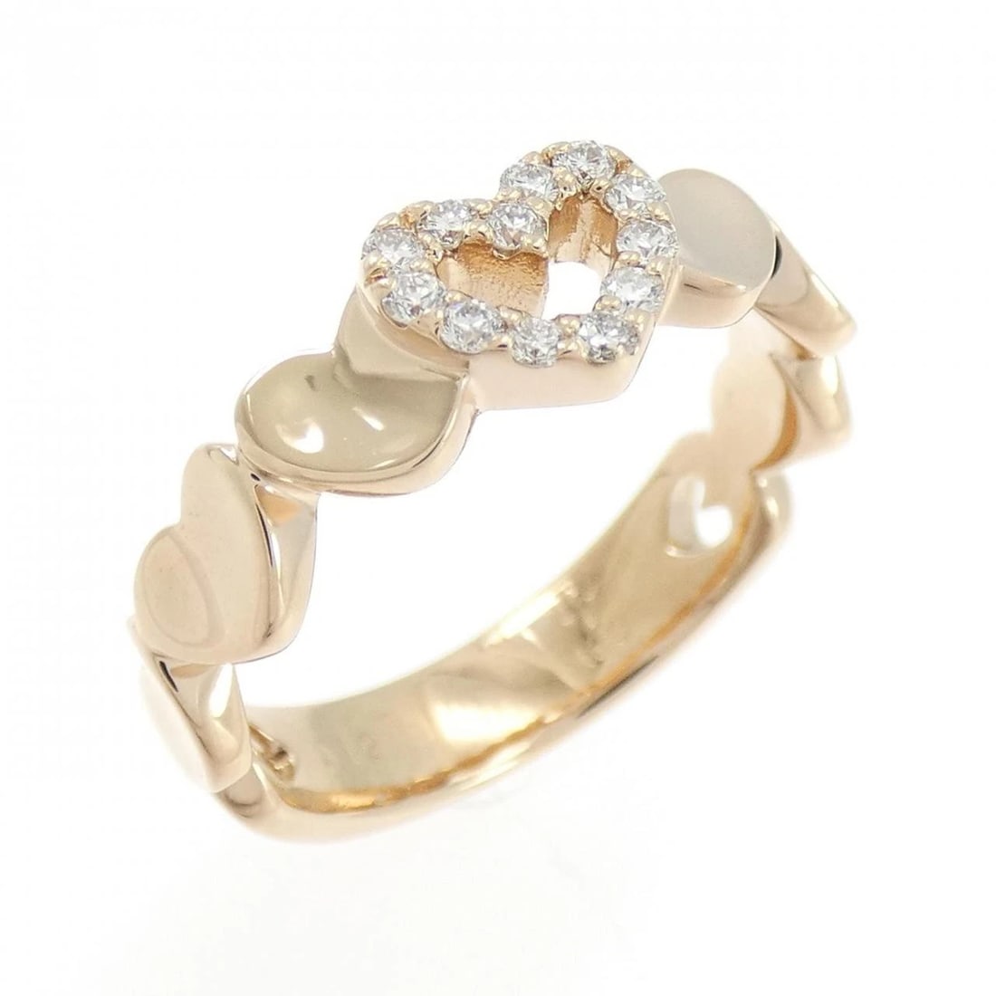 PONTE VECCHIO HEART DIAMOND RING: Ponte Vecchio Heart Diamond Ring Brand: Ponte Vecchio Type/Style: Ring Material: 750 Pink Gold, Main Stone/Creation Natural Color: pink Gold Size: US 5 3/4 Accessories: None Accessories Notice: When
