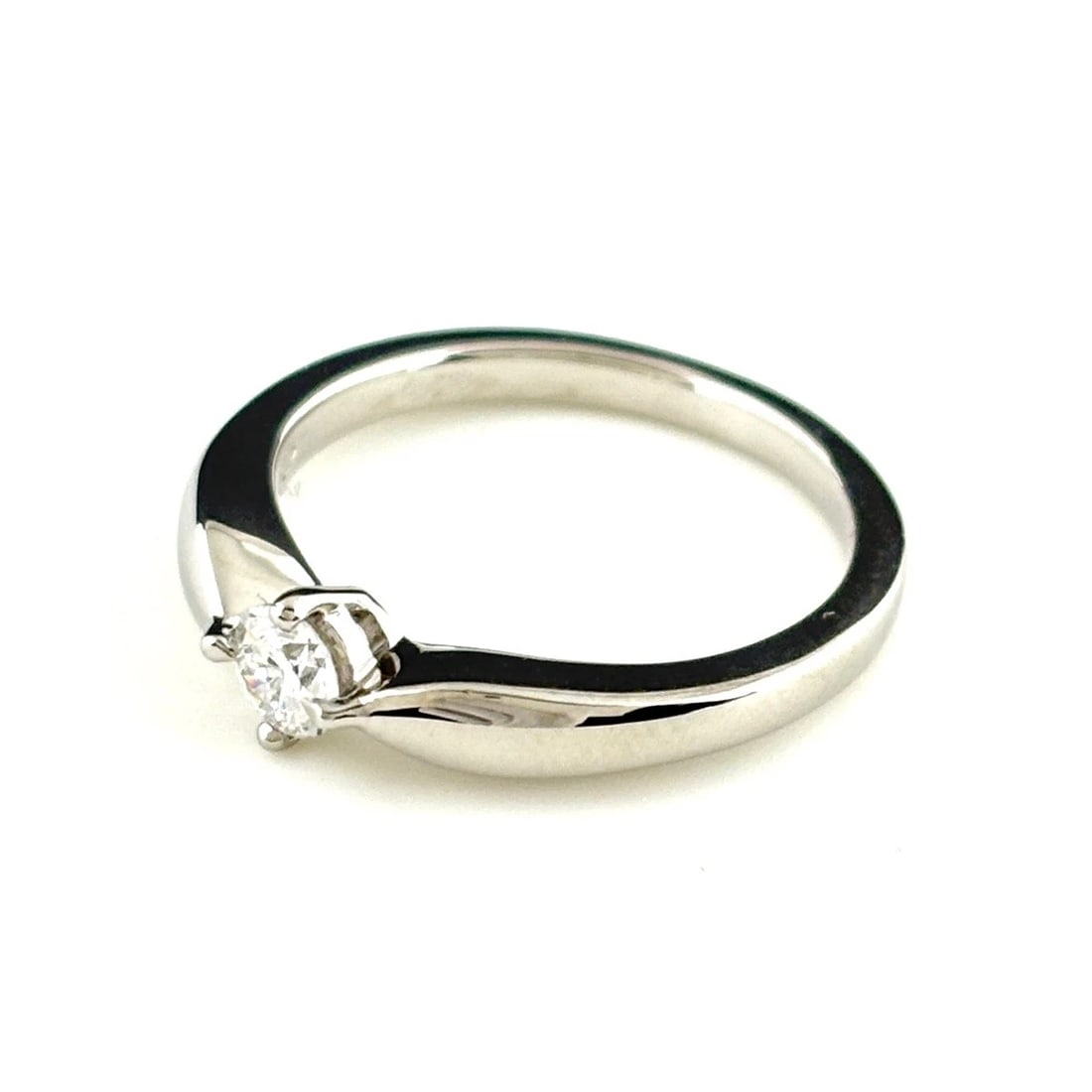 BVLGARI TORCELLO RING PLATINUM RINGPT950 DIAMOND: BVLGARI Torcello Ring Platinum RingPt950 diamond Brand: BVLGARI Type/Style: Ring Material: Pt850Pt900, Main Stone/Creation Natural Color: Silver Size: US 5 Accessories: None Accessories Notice: When