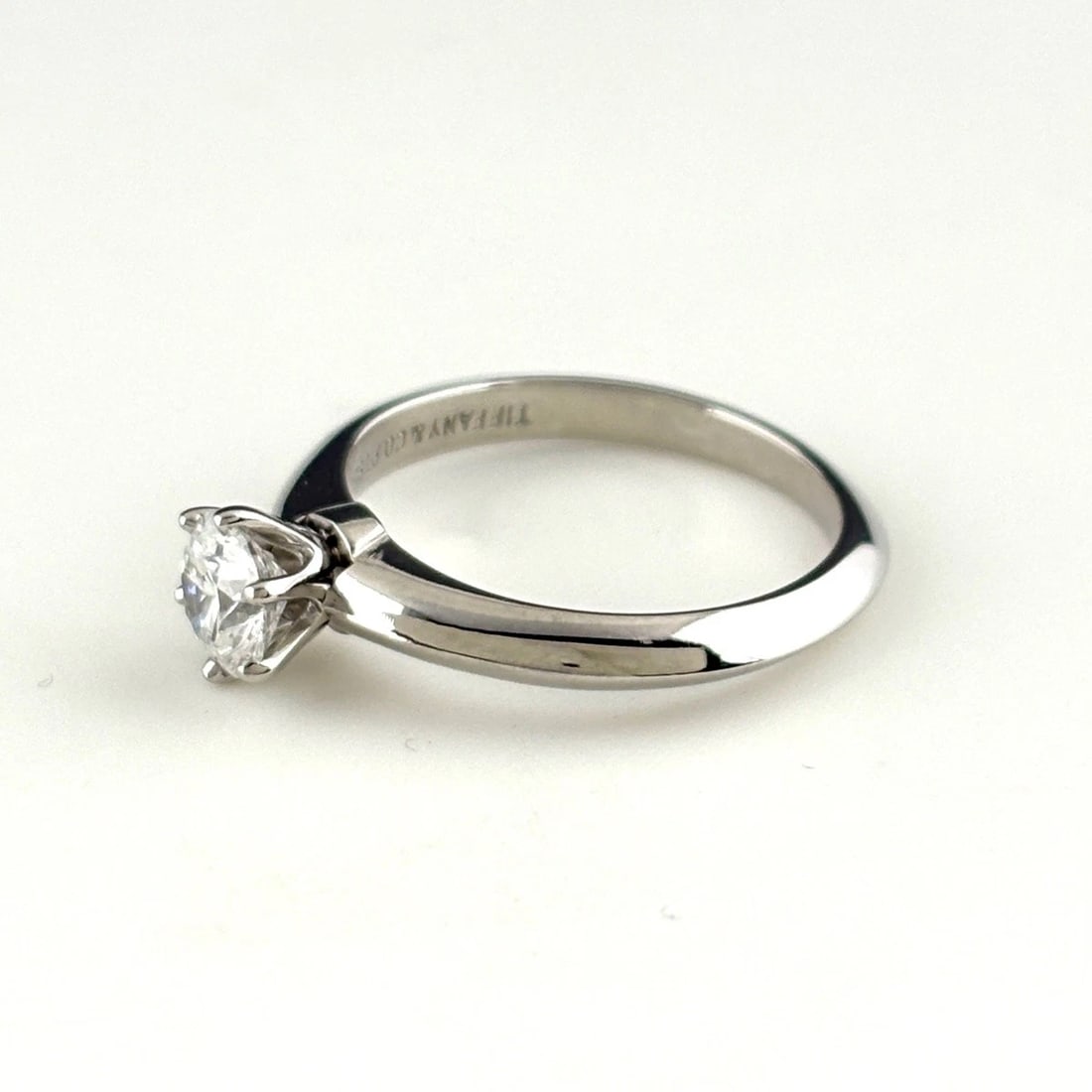 TIFFANY&CO. SOLITAIRE RING PLATINUM RING, SOLITAIRE RING: TIFFANY&Co. Solitaire Ring Platinum ring, solitaire Ring Brand: TIFFANY&Co. Type/Style: Ring Material: Pt850, Main Stone/Creation Natural Color: silver Size: US 4 to 4.5 Accessories: None Accessories
