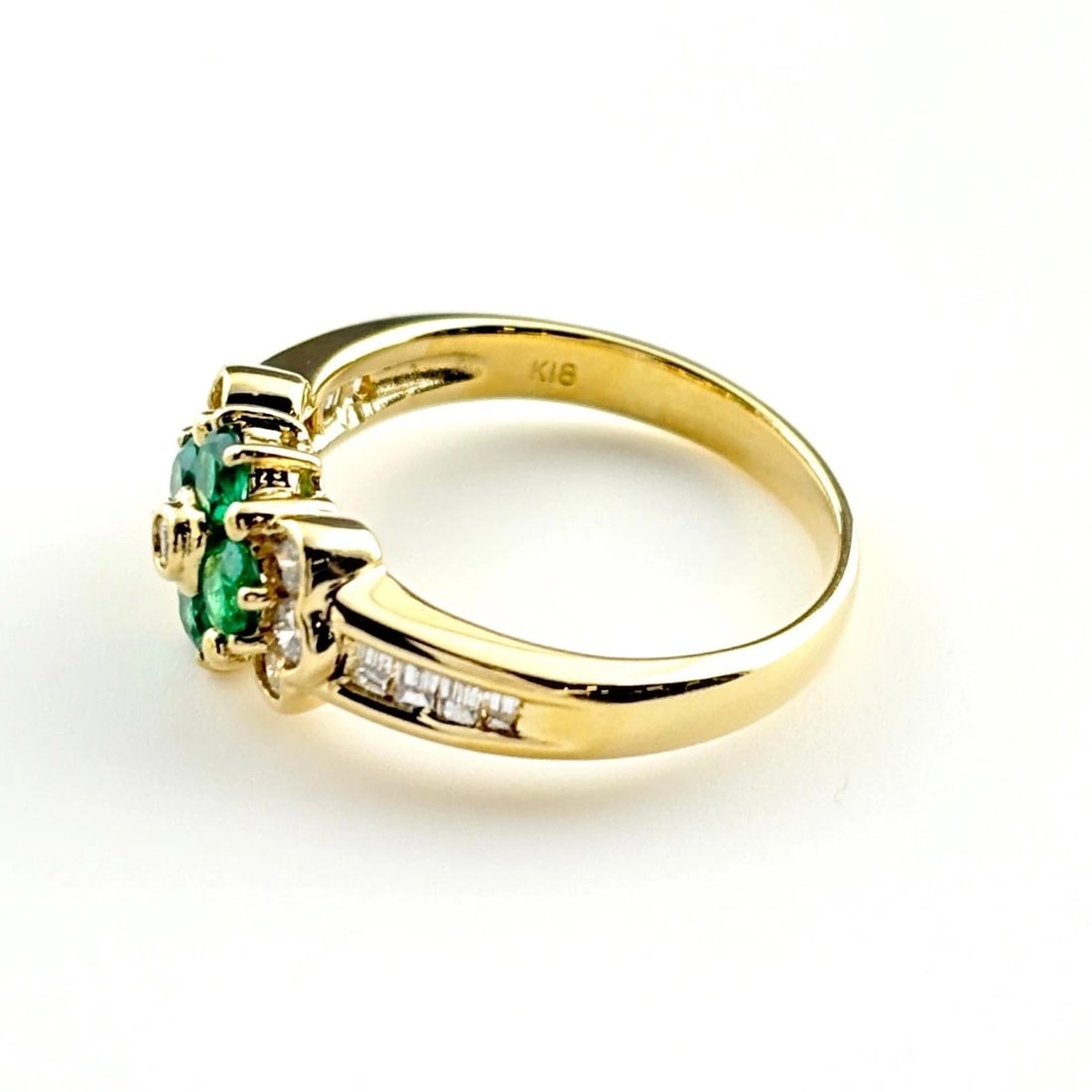 EMERALD DESIGN YG MELEE DIAMOND RING - 3