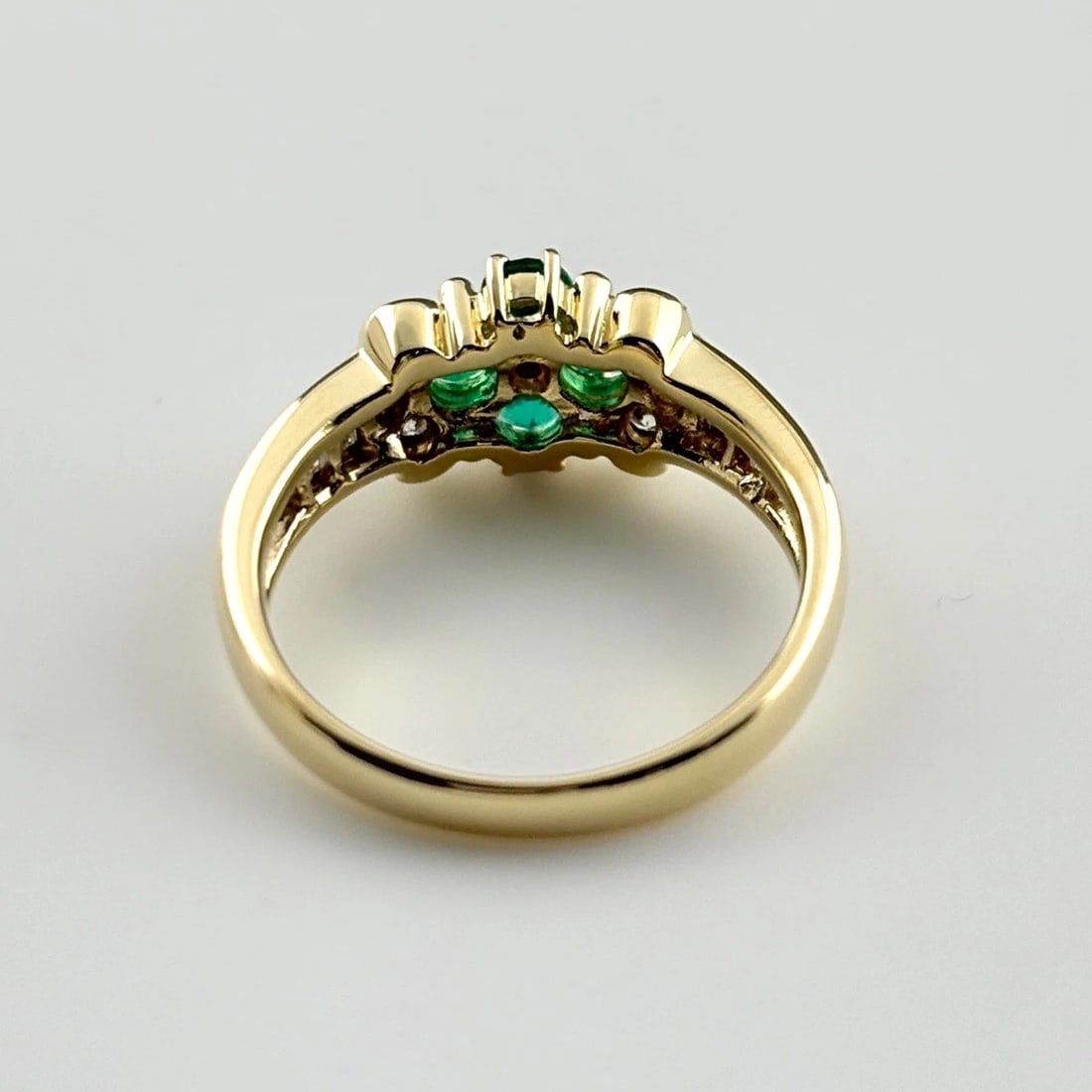 EMERALD DESIGN YG MELEE DIAMOND RING - 4