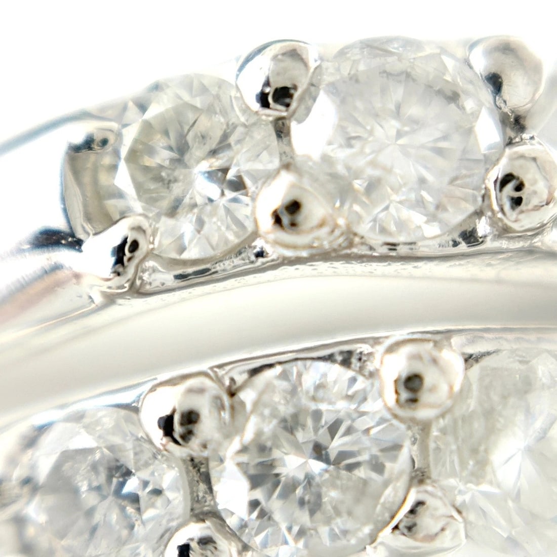 MELEE DIAMOND DESIGN PLATINUM RING - 2