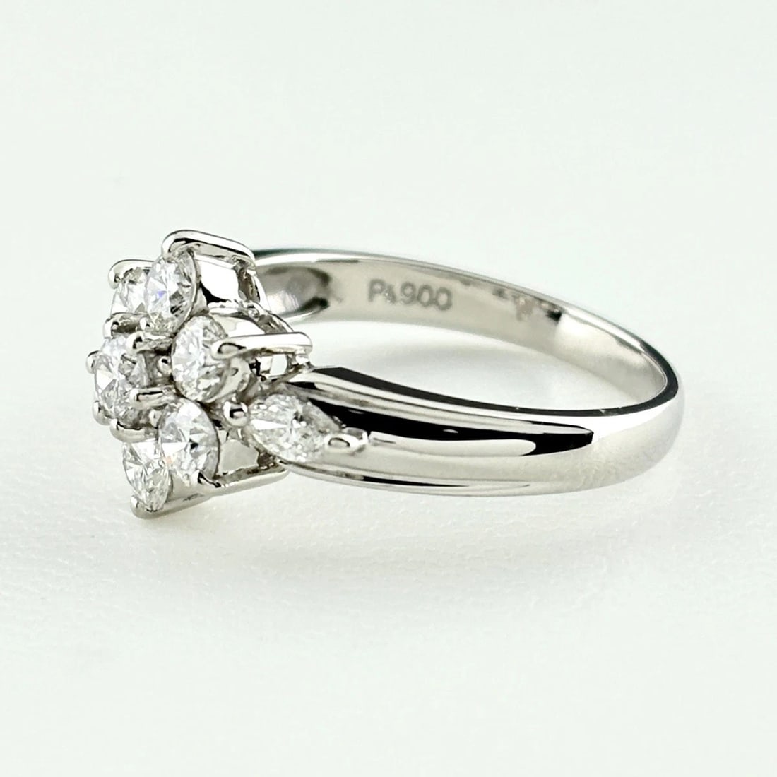 MELEE DIAMOND DESIGN PLATINUM RING - 3