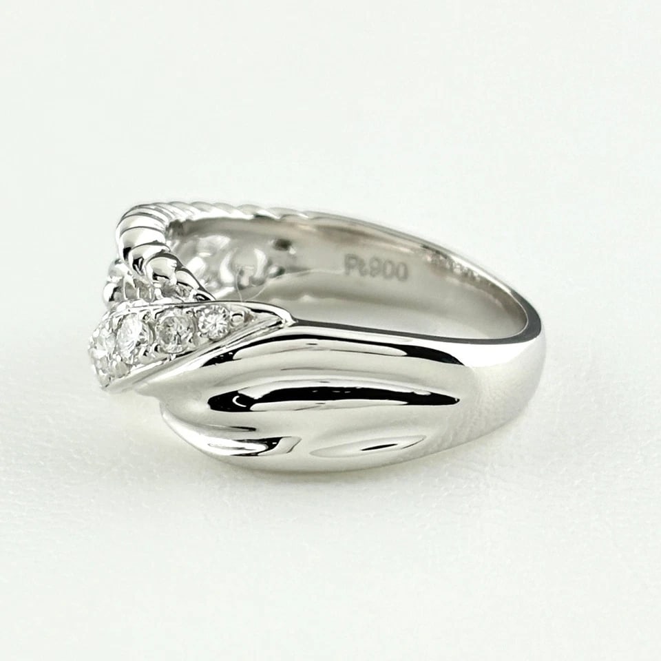MELEE DIAMOND DESIGN PLATINUM RING: melee diamond design Platinum Ring Brand: Unbranded Type/Style: Ring Material: Platinum900, Main Stone/Creation Natural Color: None Size: US 5.5 to 6 Accessories: None Accessories Notice: