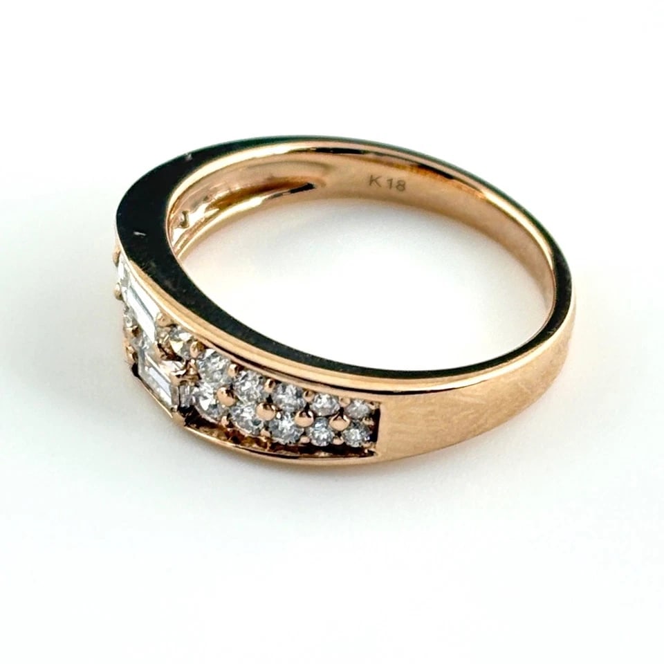 MELEE DIAMOND DESIGN RING PG: melee diamond design ring PG Brand: Unbranded Type/Style: Ring Material: 18KPG, Main Stone/Creation Natural Color: PG Size: US 5 Accessories: None Accessories Notice: When purchasing pre-owned goods,