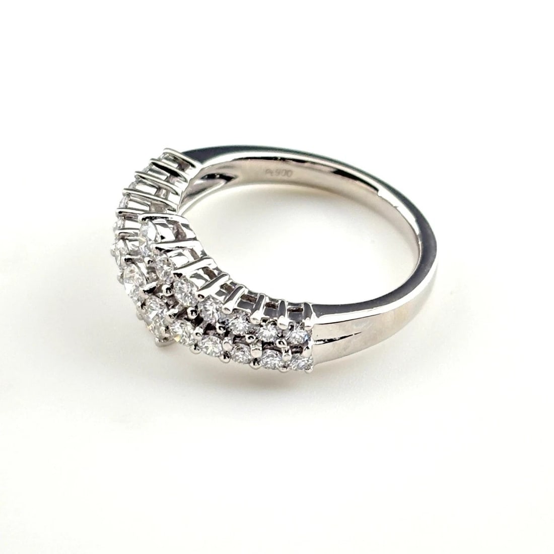 MELEE DIAMOND DESIGN PLATINUM RING - 3