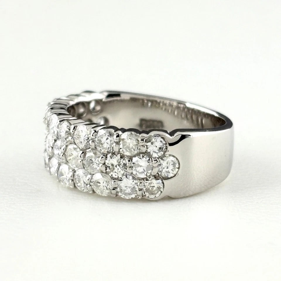 MELEE DIAMOND DESIGN PLATINUM RING: melee diamond design Platinum Ring Brand: Unbranded Type/Style: Ring Material: Pt900, Main Stone/Creation Natural Color: PT Size: US 6.5 to 7 Accessories: None Accessories Notice: When pur