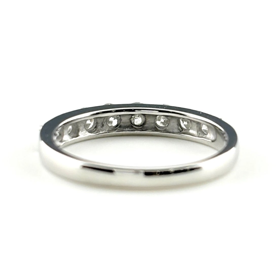 MELEE DIAMOND DESIGN PLATINUM RING - 4