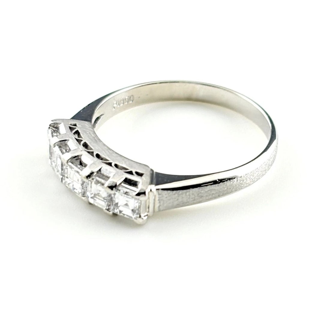 MELEE DIAMOND DESIGN PLATINUM RING - 3