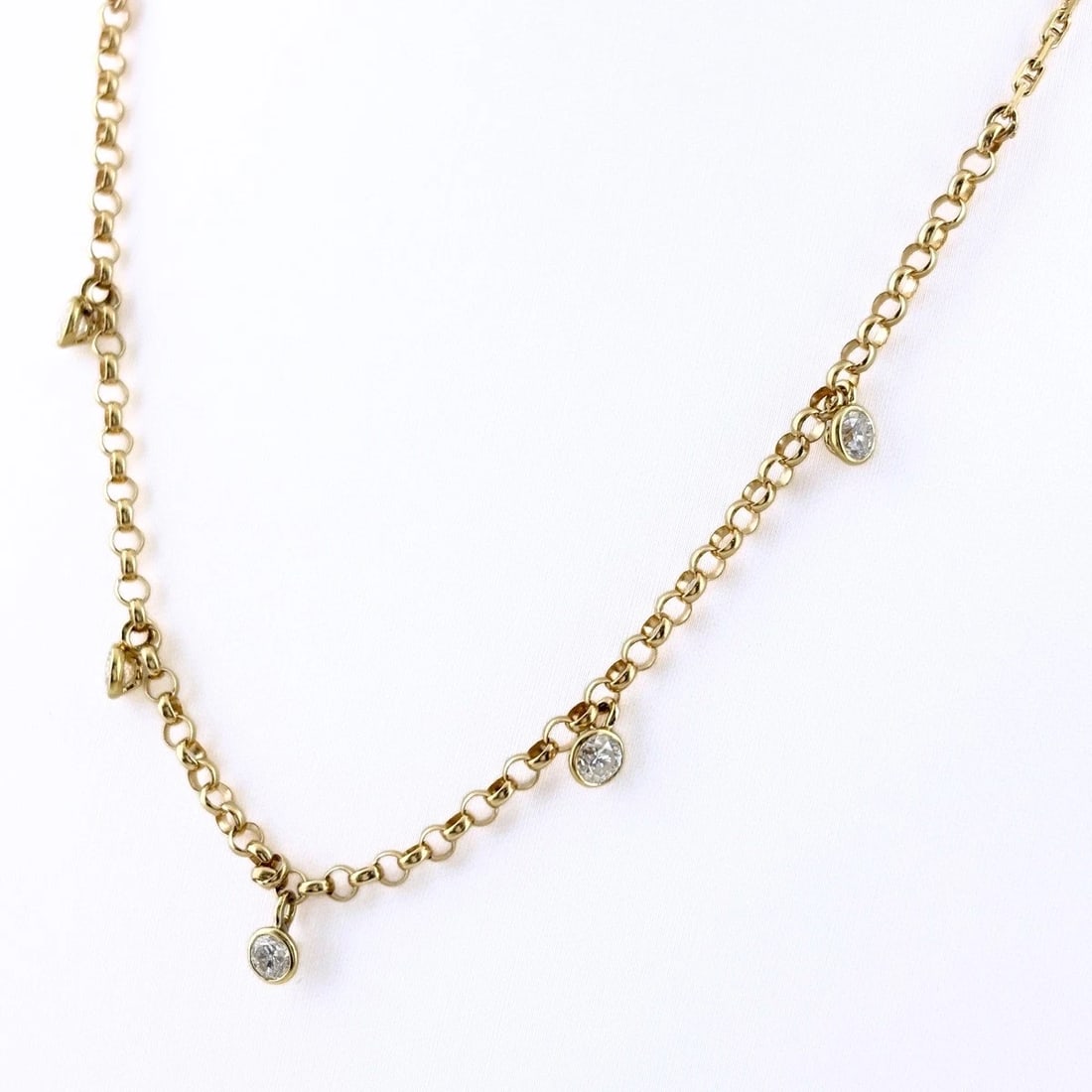 MELEE DIAMOND DESIGN YG NECKLACE: melee diamond design YG Necklace Brand: Unbranded Type/Style: Necklace Material: 18K YG, Main Stone/Creation Natural Color: YG Size: Chain / code 46cm(18.1") Accessories: None Accessories Notice: