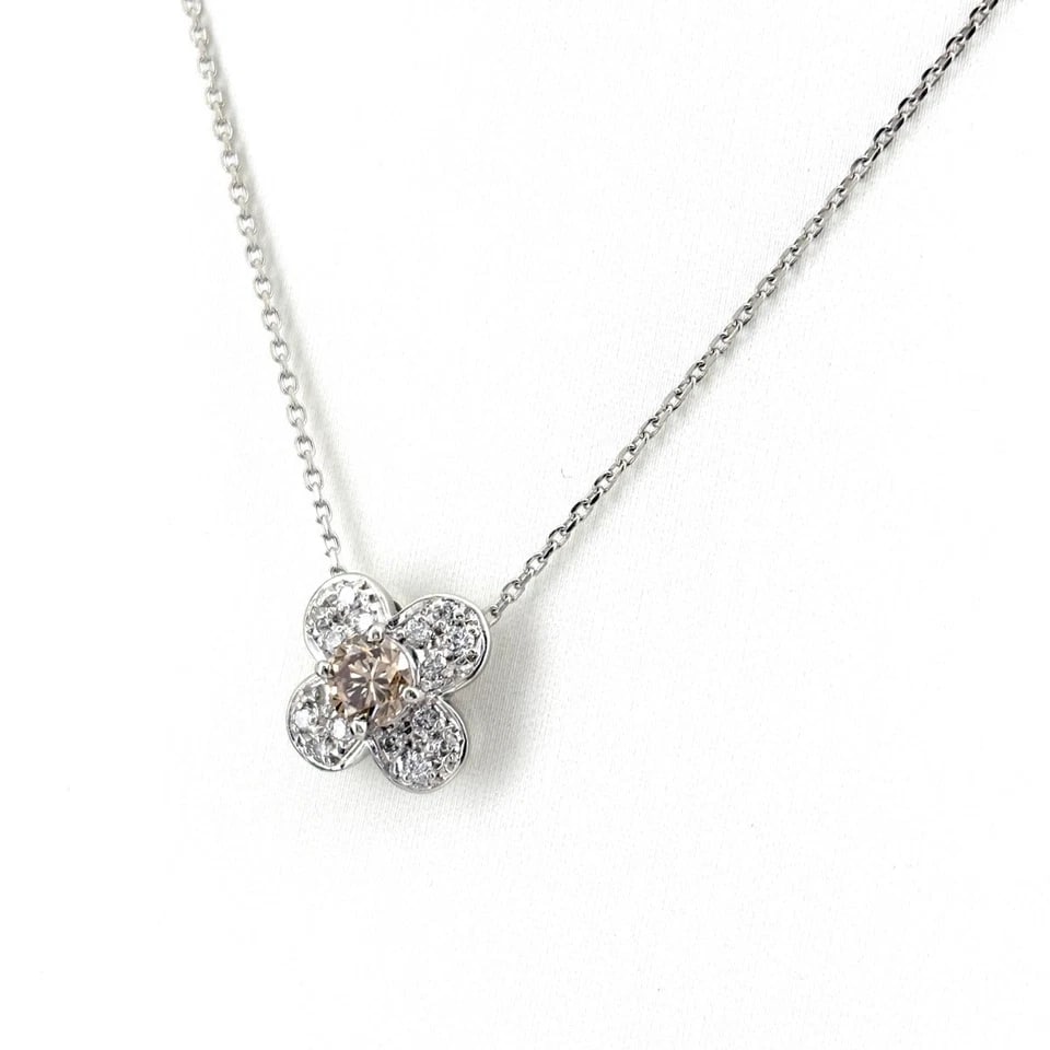 FLOWER MOTIF DESIGN NECKLACE PLATINUM PENDANT MELEE DIAMOND: Flower motif design Necklace Platinum Pendant melee diamond Brand: Unbranded Type/Style: Necklace Material: Pt900 Pt850, Main Stone/Creation Natural Color: None Size: Chain / code 40cm(15.7")Chain