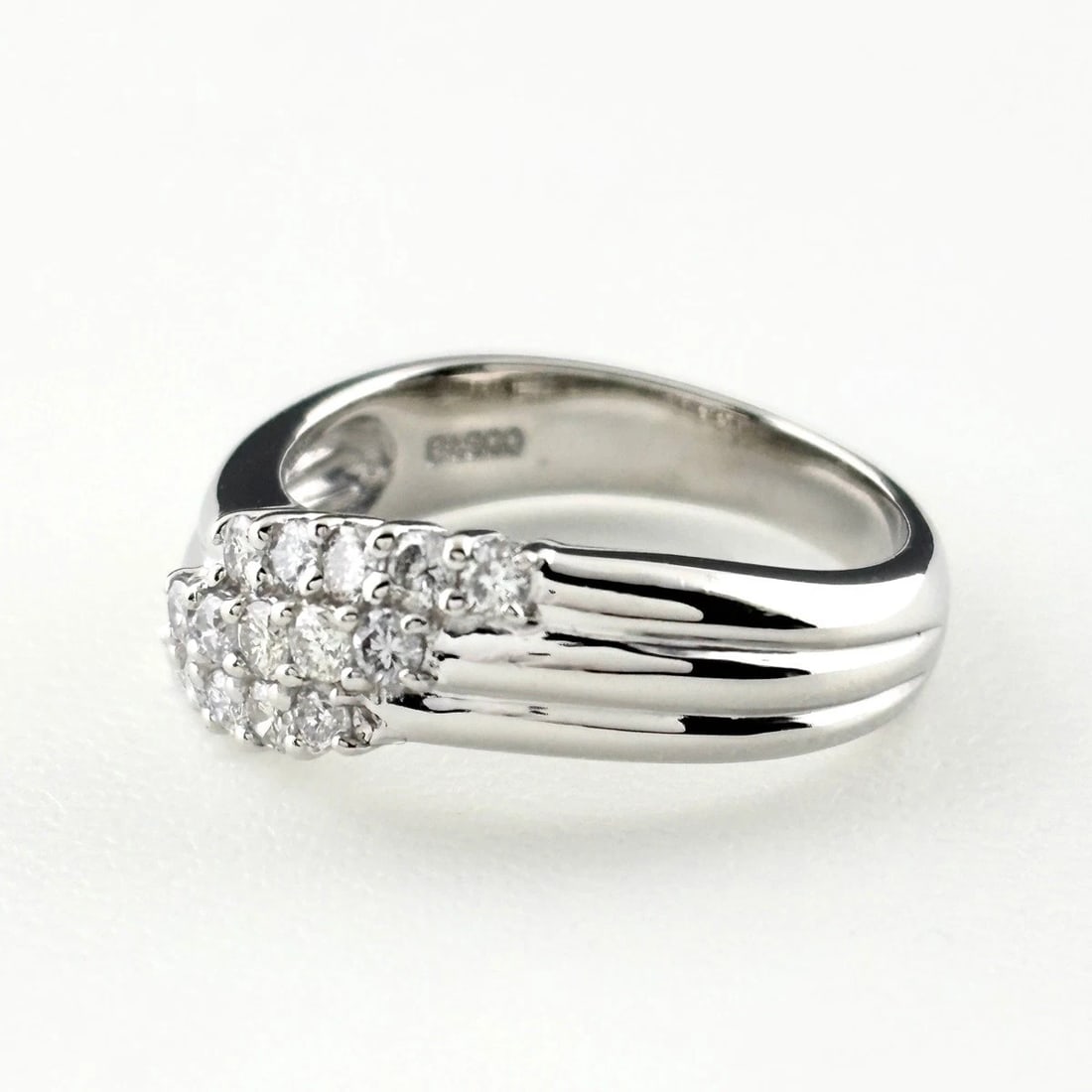MELEE DIAMOND DESIGN PLATINUM RING - 3