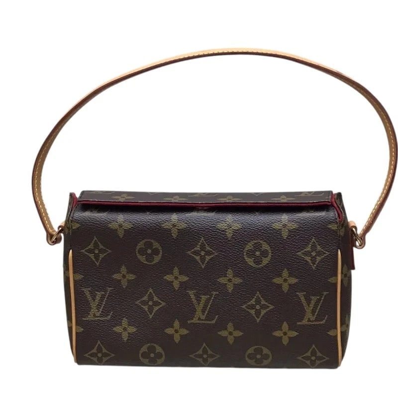 LOUIS VUITTON RECITAL BROWN PVC SHOULDER BAG: LOUIS VUITTON Recital Brown PVC Shoulder Bag Brand: LOUIS VUITTON Type/Style: Handbag Material: Pvc Color: Brown Size: W: 20cm / H: 13cm / D: 6cm Accessories: None Accessories Notice: When