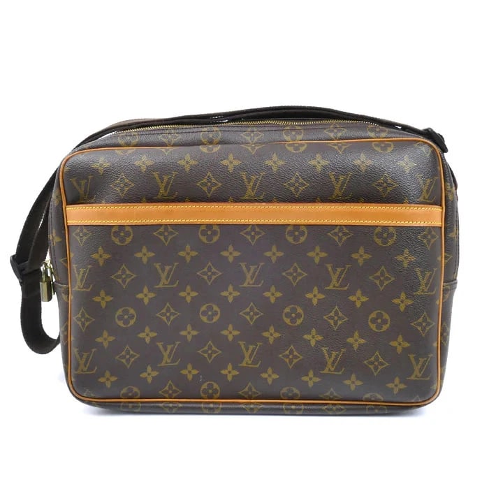 LOUIS VUITTON GM SHOULDER BAG MONOGRAM BROWN: LOUIS VUITTON GM Shoulder Bag Monogram Brown Brand: LOUIS VUITTON Type/Style: Handbag Material: Monogram Canvas Color: Brown Size: W35cm x H26cm x D15cm Accessories: None Accessories Notic