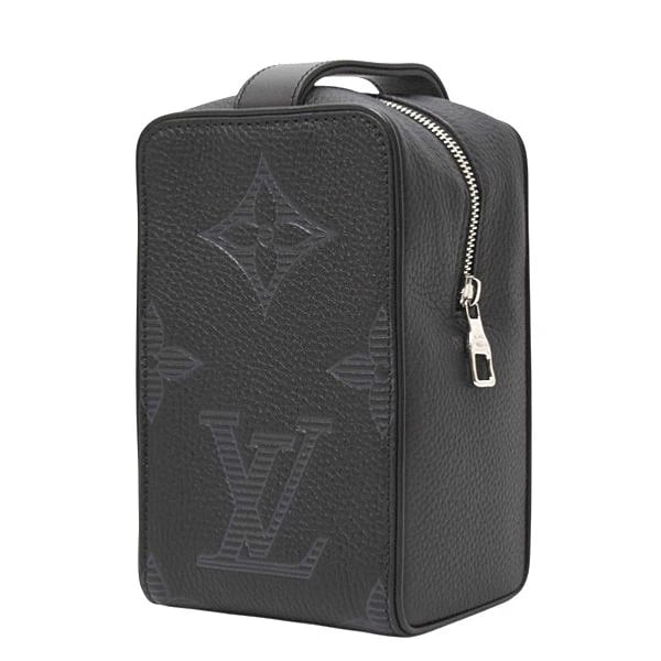 LOUIS VUITTON MONOGRAM GIANT SHADOW VAVIN NV TAURILLON: Louis Vuitton Monogram Giant Shadow Vavin NV Taurillon Brand: LOUIS VUITTON Type/Style: Handbag Material: Exterior Material Taurillon Leather Color: Exterior Color Noir (Black) Size: W:12cm ? H:20cm