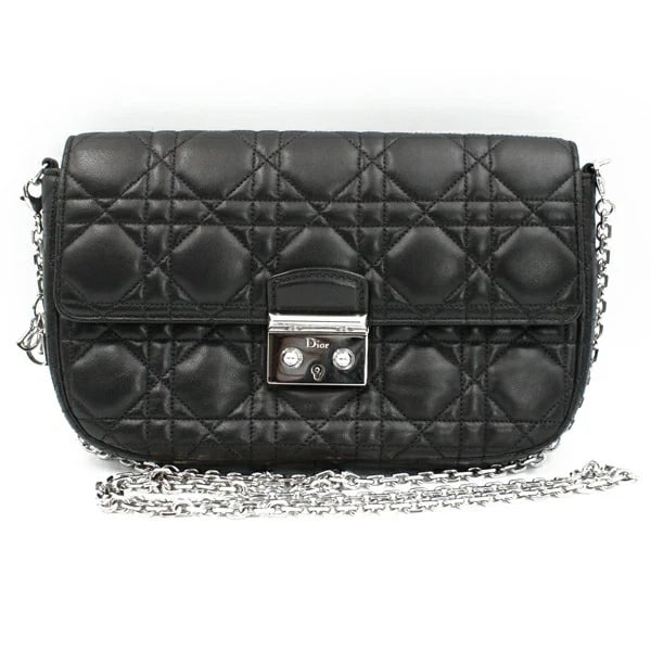CHRISTIAN DIOR CANNAGE LAMBSKIN LEATHER BLACK: Christian Dior Cannage Lambskin Leather Black Brand: Christian Dior Type/Style: Handbag Material: Lamb Leather Color: Black Size: W: 21.5cm ? H: 13.5cm ? D: 3.5cm Accessories: None Accessories
