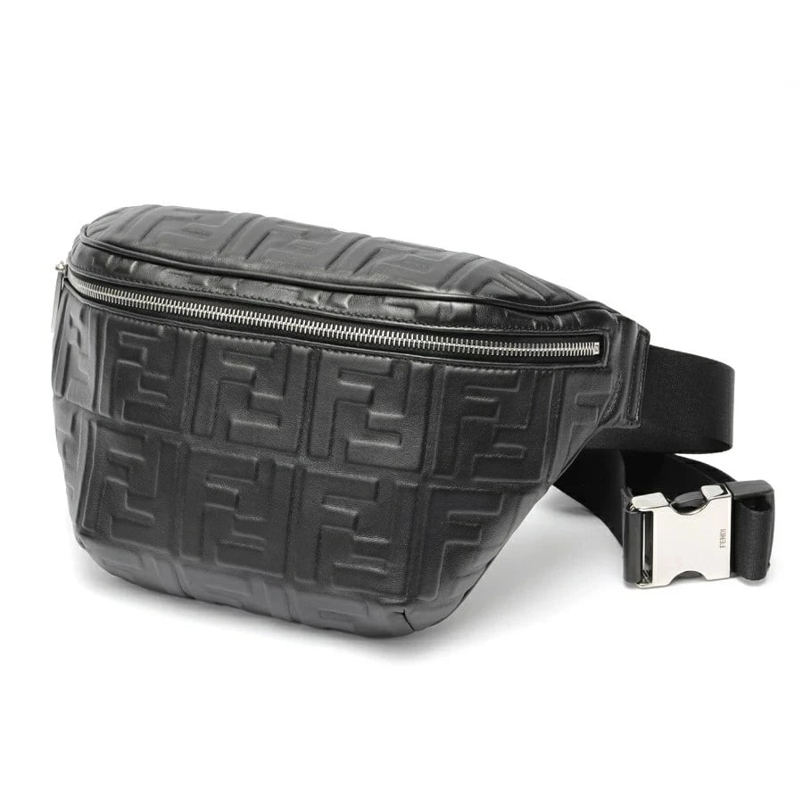 FENDI FF MOTIF BODY BAG ZUCCA PATTERN BLACK: Fendi FF Motif Body Bag Zucca Pattern Black Brand: Fendi Type/Style: Bag Material: Leather Color: Black Size: W30?H19?D8cm Accessories: None Accessories Notice: When purchasing pre-owned goods,