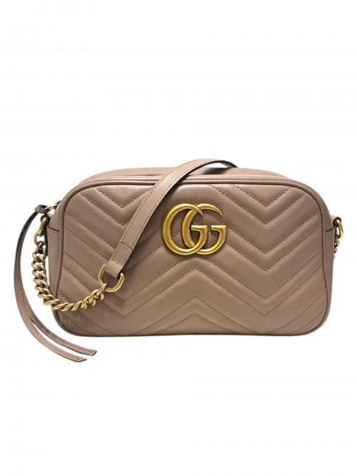 GUCCI CHAIN SHOULDER BAG: GUCCI Chain Shoulder Bag Brand: GUCCI Type/Style: Handbag Material: Leather Color: Greige Size: H:13.5cm / W:24.0cm / D:7.5cm Accessories: None Accessories Notice: When purchasing pre-owned goods,