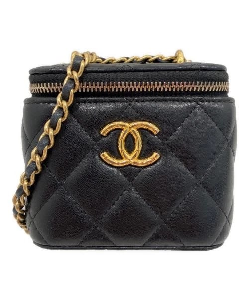 CHANEL MATELASS VANITY BAG MINI: CHANEL Matelass? Vanity Bag Mini Brand: CHANEL Type/Style: Handbag Material: Lambskin Color: Black Size: H:9.0cm / W:10.0cm / D:7.0cm Accessories: None Accessories Notice: When purchasing