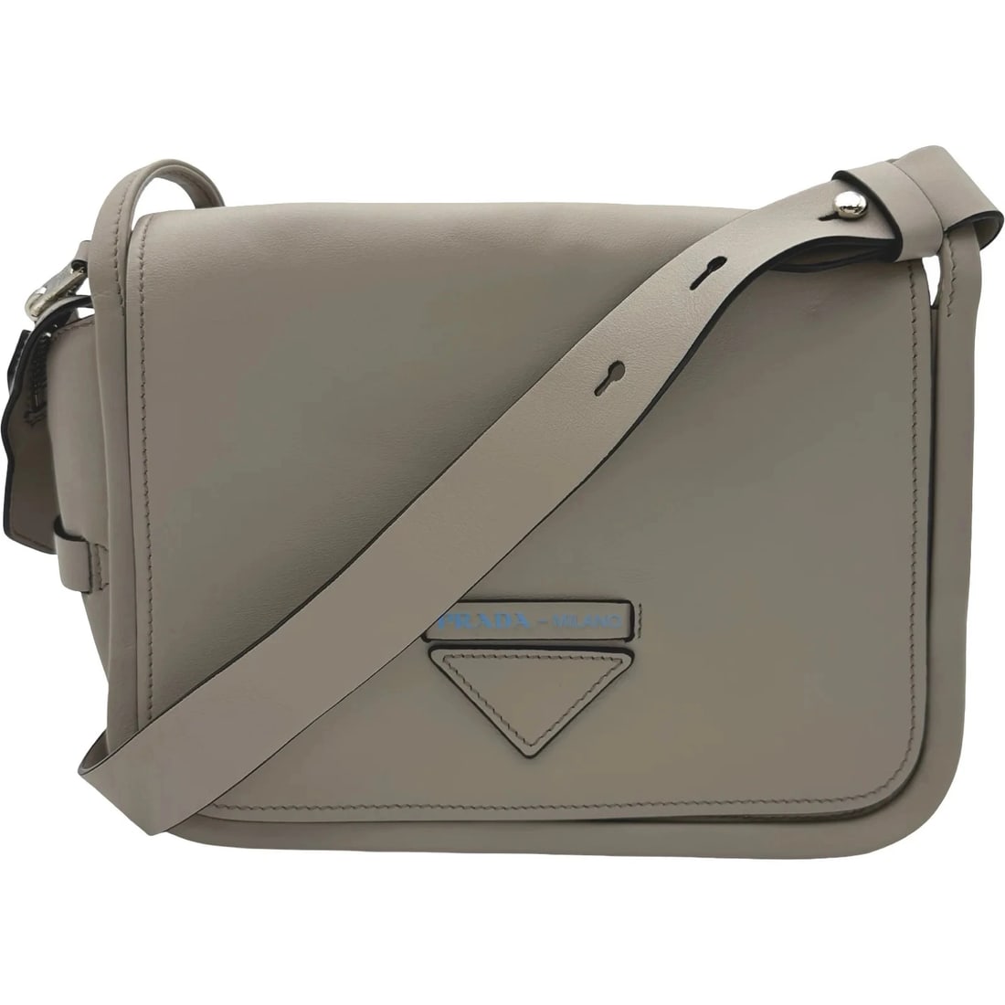 PRADA GRACE SHOULDER BAG BEIGE: PRADA GRACE Shoulder Bag Beige Brand: PRADA Type/Style: Handbag Material: Leather Color: beige Size: W: 26cm / H: 19.5cm / D: 11cm Accessories: None Accessories Notice: When purchasing pre-owned
