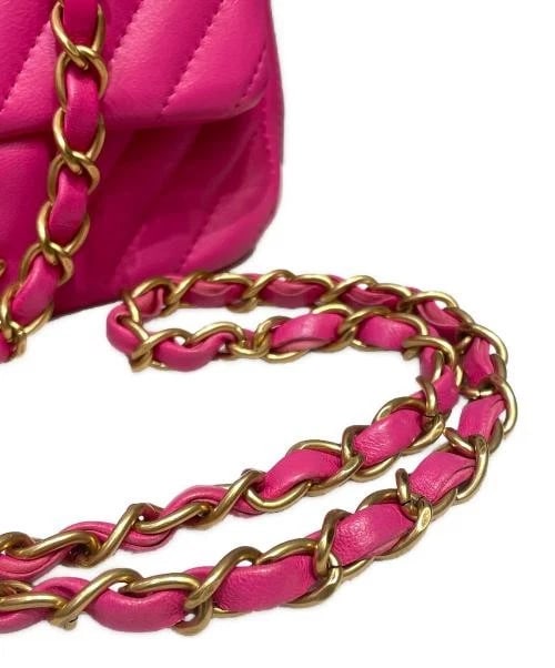 CHANEL CHEVRON MINI MATELASS - 6