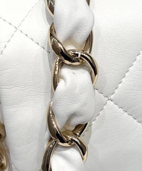 CHANEL CHANEL 19 - 4