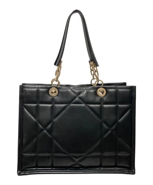 CHRISTIAN DIOR ESSENTIAL ARCHI CANNAGE CHAIN TOTE BAG: Christian Dior Essential Archi Cannage Chain Tote Bag Brand: Christian Dior Type/Style: Handbag Material: Leather Color: Black Size: H:27.0cm / W:36.0cm / D:17.0cm Accessories: None Access