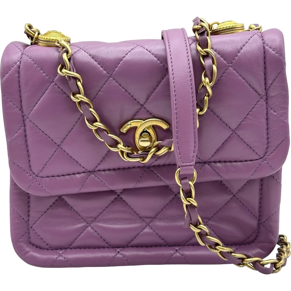 CHANEL 30 SERIES PURPLE/GHW LAMBSKIN SHOULDER BAG: CHANEL 30 Series Purple/GHW Lambskin Shoulder Bag Brand: CHANEL Type/Style: Handbag Material: Lambskin Color: Purple // GD Hardware Size: W: 19cm / H: 16cm / D: 6cm Accessories: None Acces