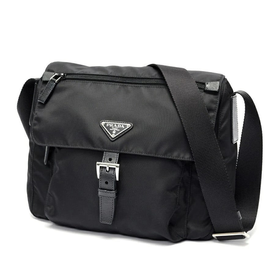PRADA SHOULDER BAG NYLON BLACK: Prada Shoulder Bag Nylon Black Brand: Prada Type/Style: Bag Material: Fabric Color: Black Size: W25?H22?D10cm Accessories: None Accessories Notice: When purchasing pre-owned goods, please refer to
