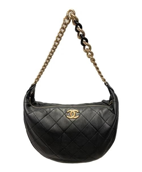 CHANEL MATELASS TAPERED CLASSIC CHAIN HOBO BAG: CHANEL Matelass? Tapered Classic Chain Hobo Bag Brand: CHANEL Type/Style: Handbag Material: Lambskin Color: Black With Gold Hardware Size: H:30.0cm / W:35.0cm / D:6.5cm Accessories: None A