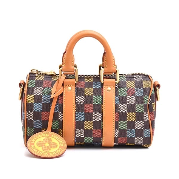 LOUIS VUITTON DAMIER KEEPALL BANDOULI?RE 25 PHARRELL: Louis Vuitton Damier Keepall Bandouli?re 25 Pharrell Brand: LOUIS VUITTON Type/Style: Handbag Material: none Color: Exterior Color Multicolor Size: H:14.5cm ? W:25cm ? D:11cm Accessories: None