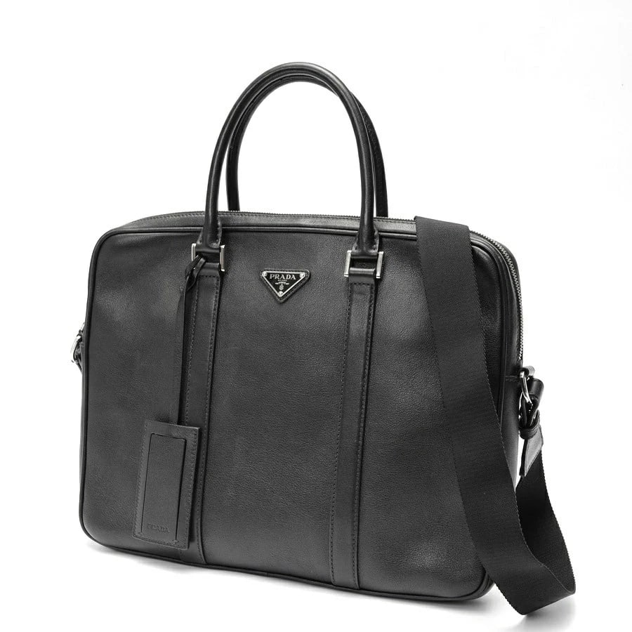 PRADA BRIEFCASE TAG BUSINESS BAG BLACK: Prada Briefcase Tag Business Bag Black Brand: Prada Type/Style: Bag Material: Leather Color: Black Size: W36?H28?D4cm Accessories: None Accessories Notice: When purchasing pre-owned goods, please