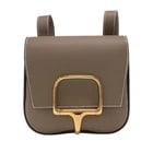HERMES DELLA ETOUPE GHW EPSOM SHOULDER BAG: HERMES Della Etoupe GHW Epsom Shoulder Bag Brand: HERMES Type/Style: Handbag Material: Epson Color: Etoupe / GD Hardware Size: W: 16.5cm / H: 16cm / D: 5.5cm Accessories: None Accessories