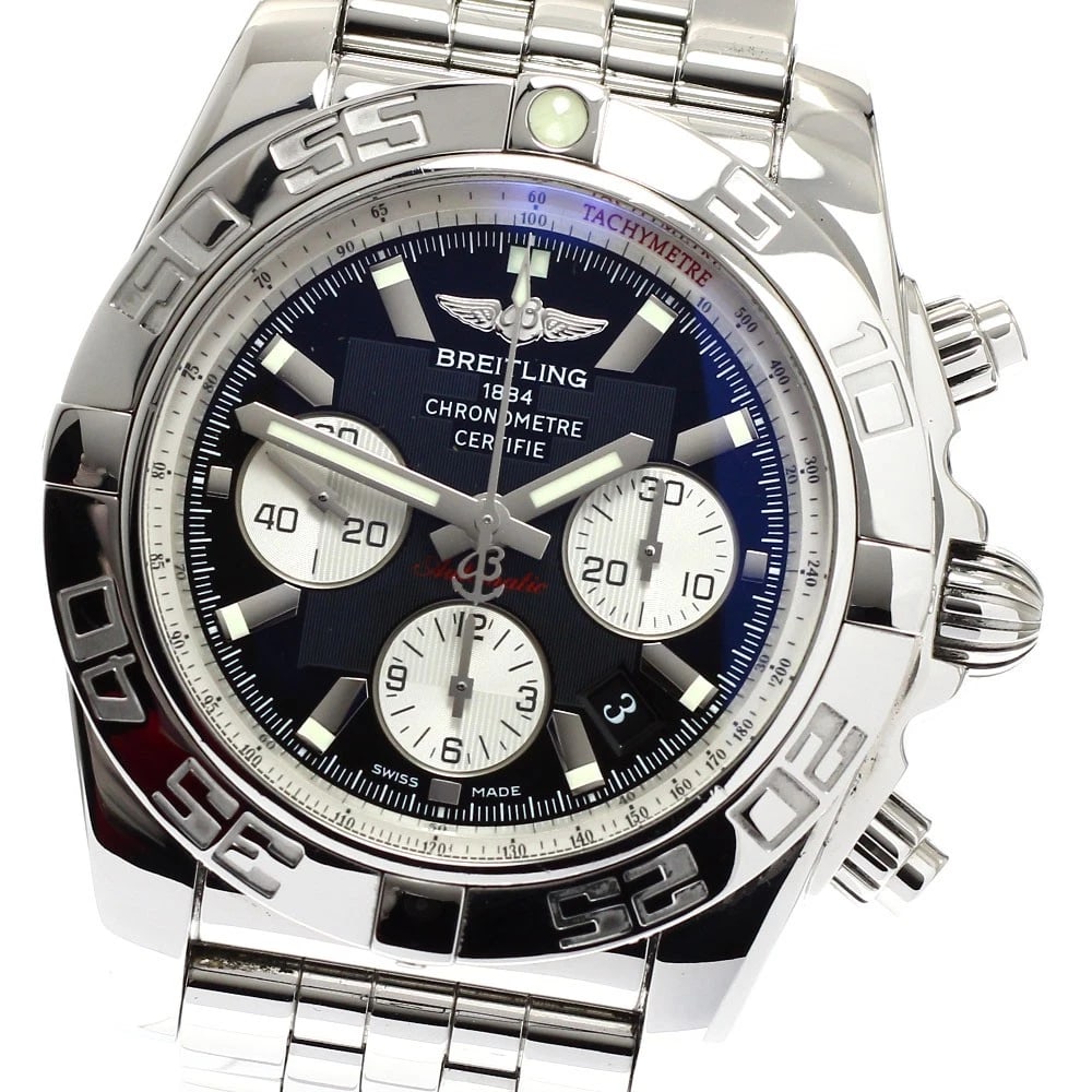 BREITLING CHRONOMAT CHRONOGRAPH AUTOMATIC WATCH: BREITLING Chronomat Chronograph Automatic Watch Brand: BREITLING Type/Style: Wristwatch Material: Band Material Stainless Steel, Case Material Stainless Steel Color: Band Color Silver, Dial Color blac