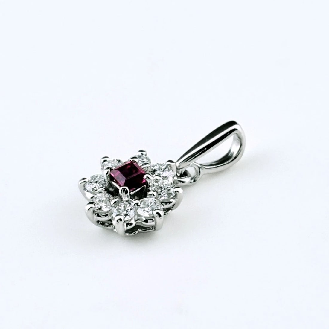 RUBY PLATINUM MELEE DIAMOND PENDANT HEAD - 2