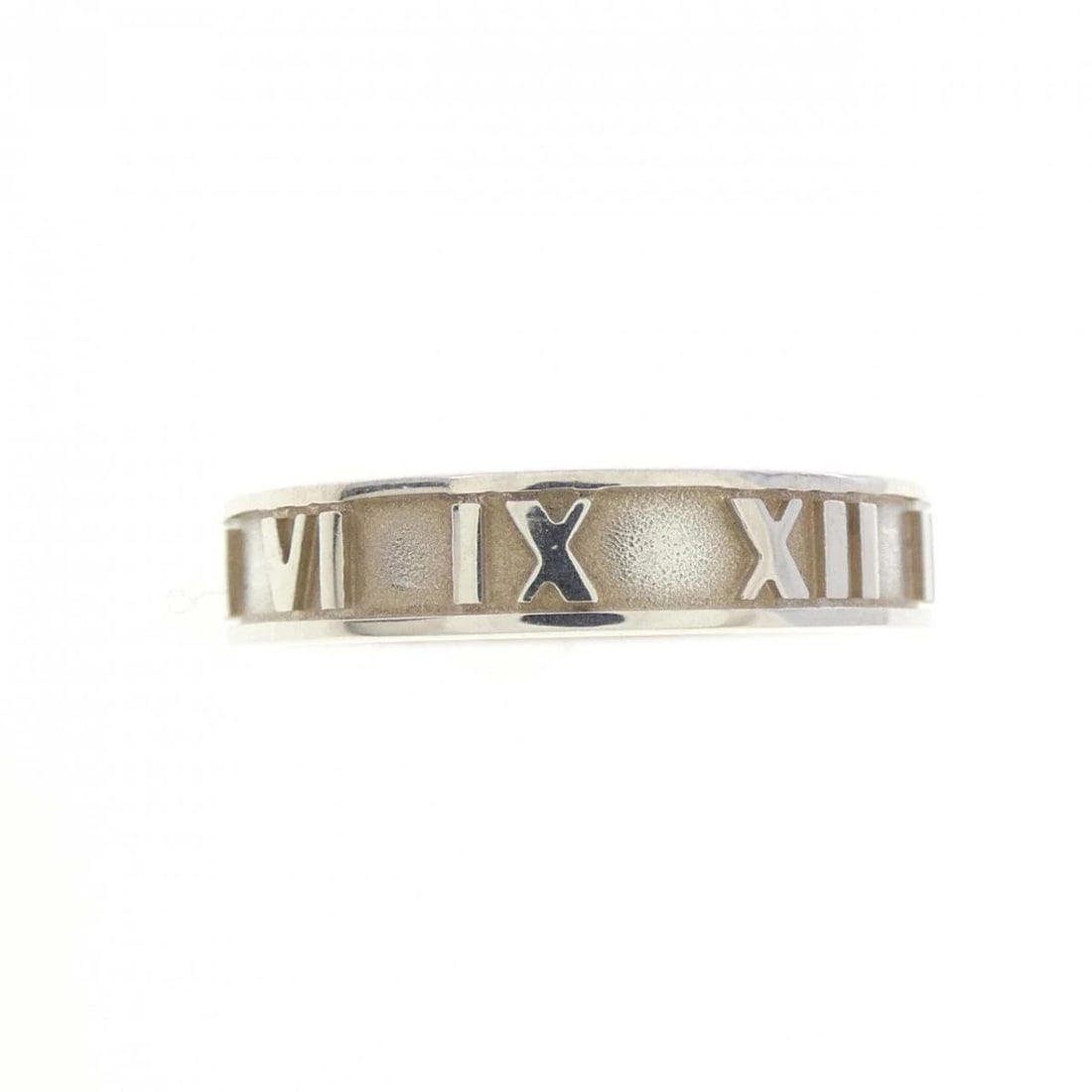 TIFFANY ATLAS RING SILVER: Tiffany Atlas Ring Silver Brand: Tiffany & Co. Type/Style: Ring Material: 925 sterling silver, Color: sterling silver Size: US6 Accessories: None Accessories Notice: When purchasing pre-ow
