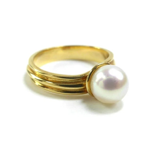 TIFFANY PEARL RING 750: Tiffany Pearl Ring 750 Brand: Tiffany & Co. Type/Style: Ring Material: 18K Gold (K18), Main Stone/Creation PEARL Color: GOLD Size: US5 Accessories: None Accessories Notice: When purchasing pre-owned