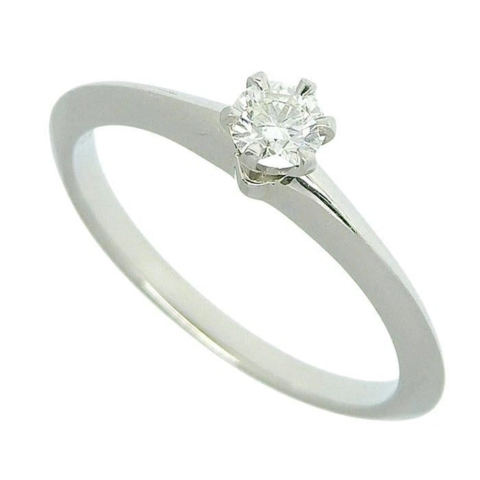 TIFFANY SOLITAIRE DIAMOND RING PT950 (1 of 3)