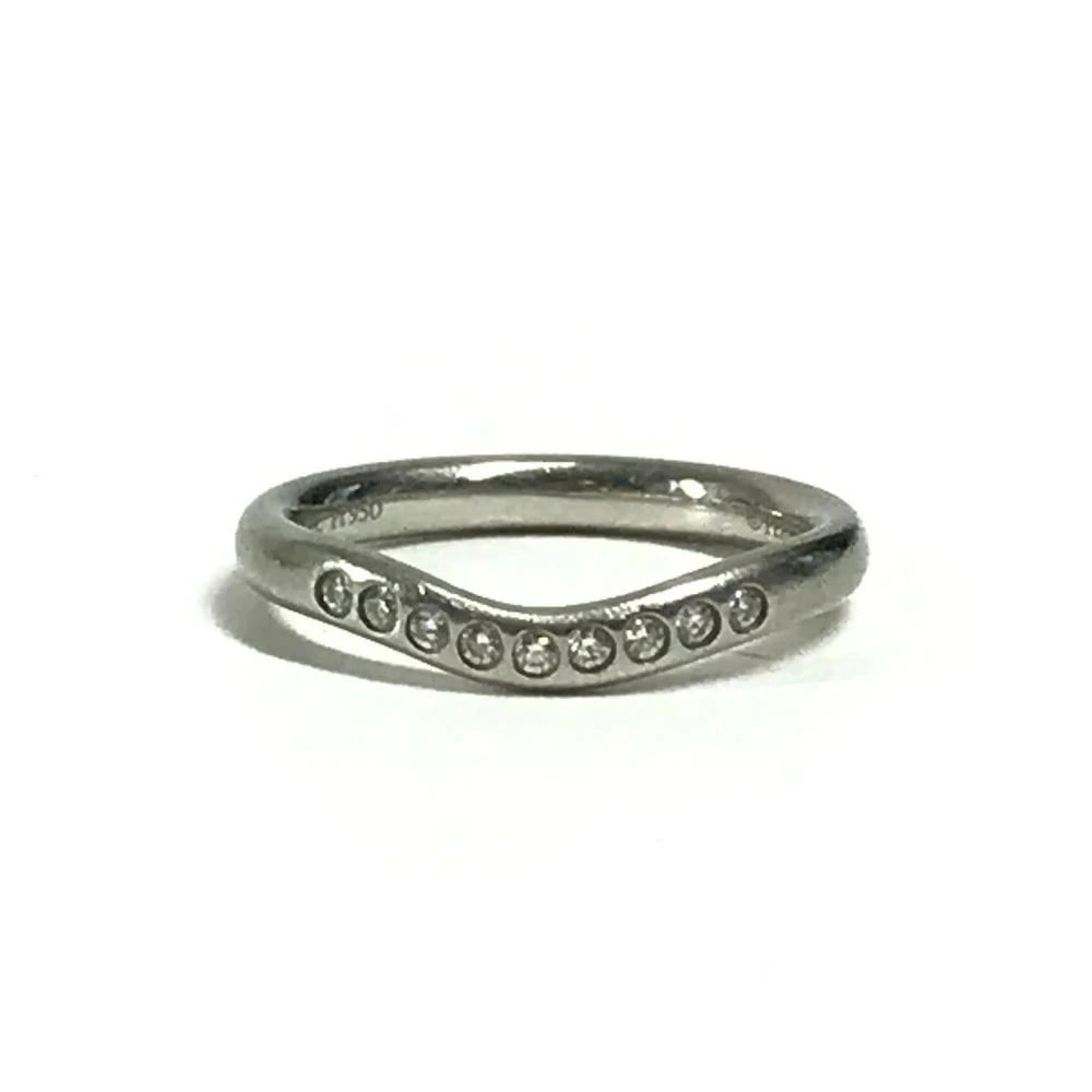 TIFFANY & CO. TIFFANY PERETTI PLATINUM RING: Tiffany & Co. Tiffany Peretti Platinum ring Brand: Tiffany & Co. Type/Style: Ring Material: Pt950, Main Stone/Creation Natural Color: Silver Size: US5 Accessories: None Accessories Notice: