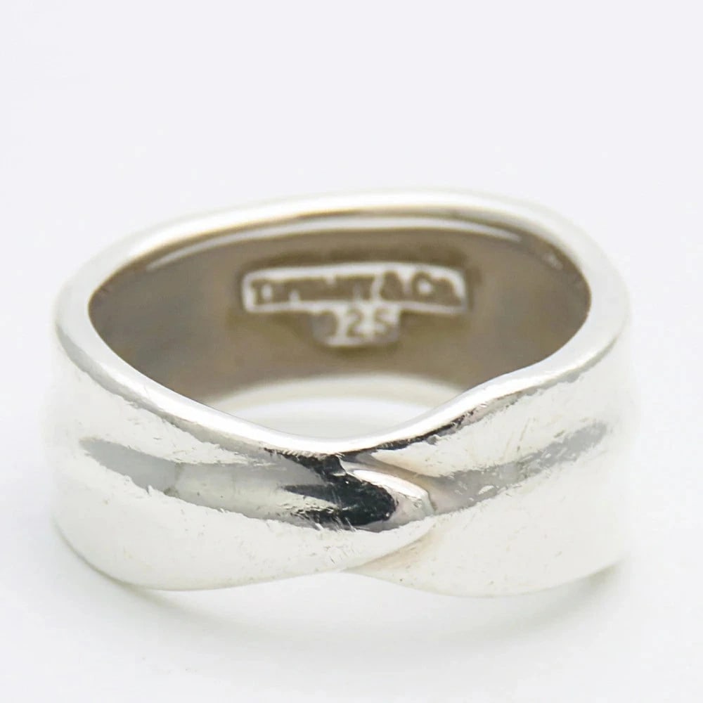 TIFFANY LEAF SILVER RING 925 WOMEN: Tiffany Leaf Silver Ring 925 Women Brand: Tiffany & Co. Type/Style: Ring Material: Sterling Silver, Color: SILVER Size: US 6.75 Accessories: None Accessories Notice: When purchasing pre-owned goods,