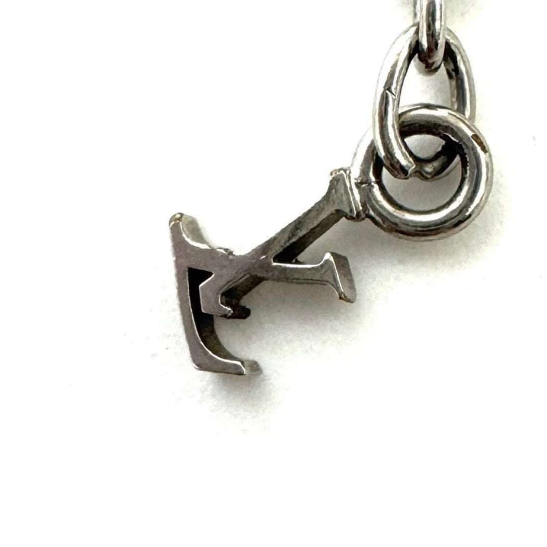 LOUIS VUITTON SILVER MONOGRAM CHAIN BRACELET - 7
