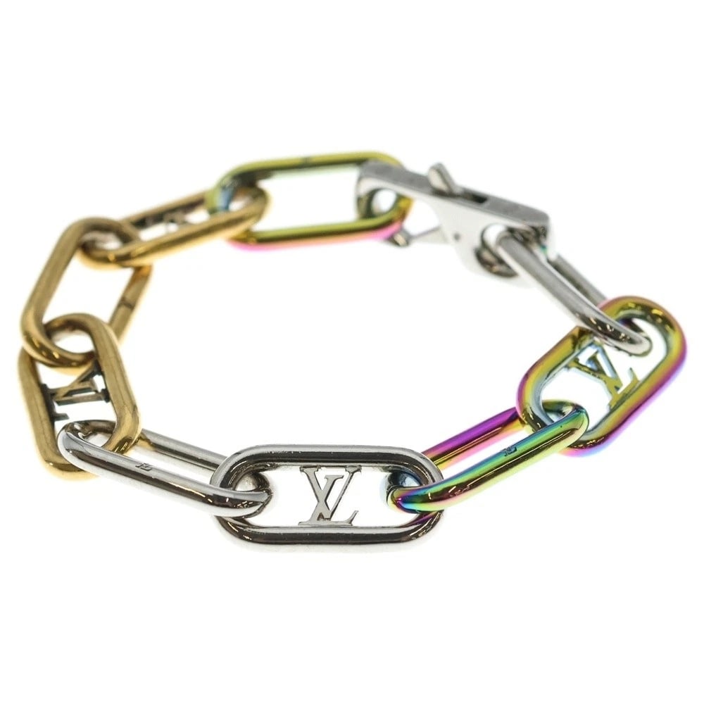LOUIS VUITTON SIGNATURE CHAIN BRACELET MULTI: Louis Vuitton Signature Chain Bracelet Multi Brand: Louis Vuitton Type/Style: Bracelet Material: Not specified, Color: MULTI Size: Length7.7 inches, Width: 0.5 inches Accessories: None Acc